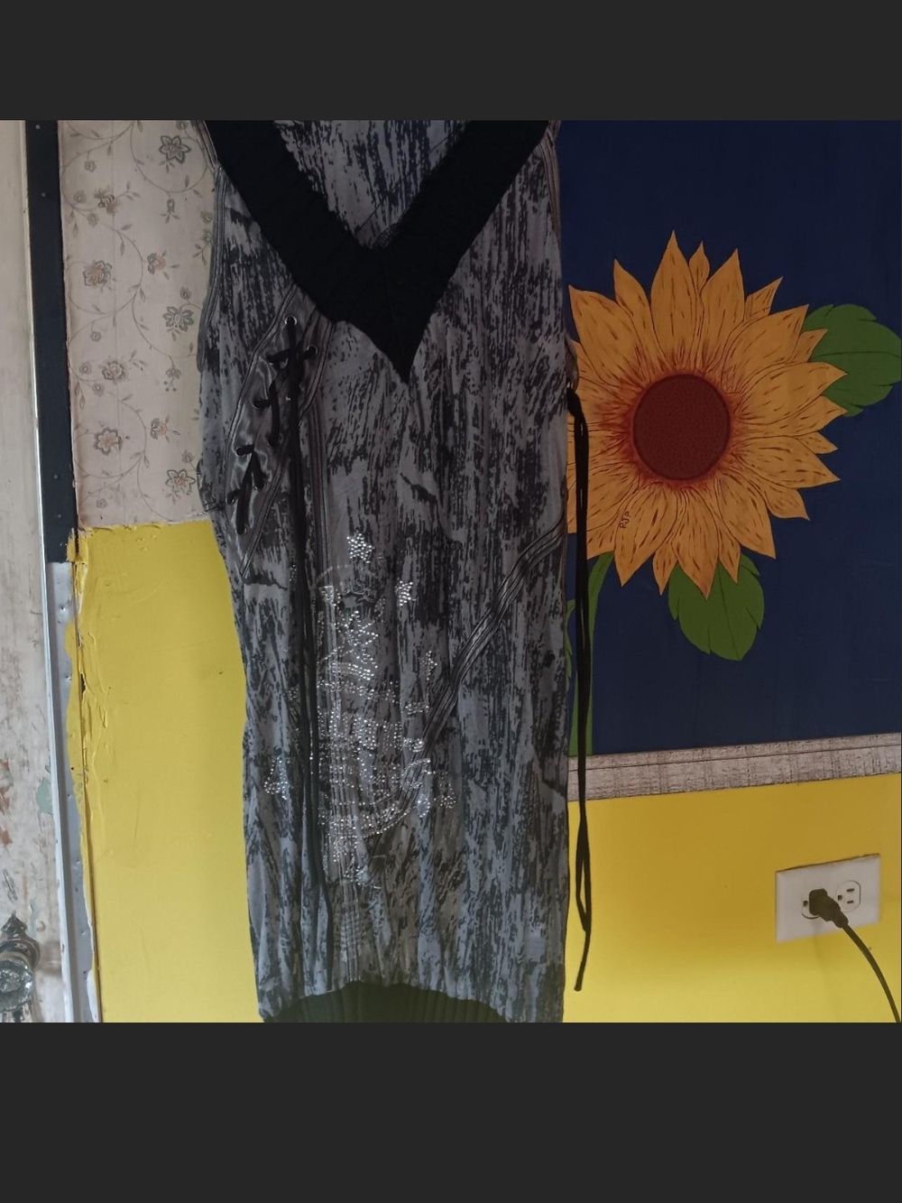 Obsidia Alike Salvage..Lace-Up Rhinestone Graphic Saying 'Salvage' Dress. S-M